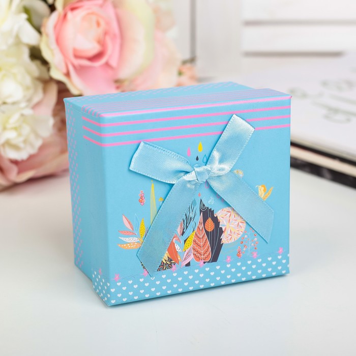 Коробка подарочная 9 х 9 х 6 см, МИКС