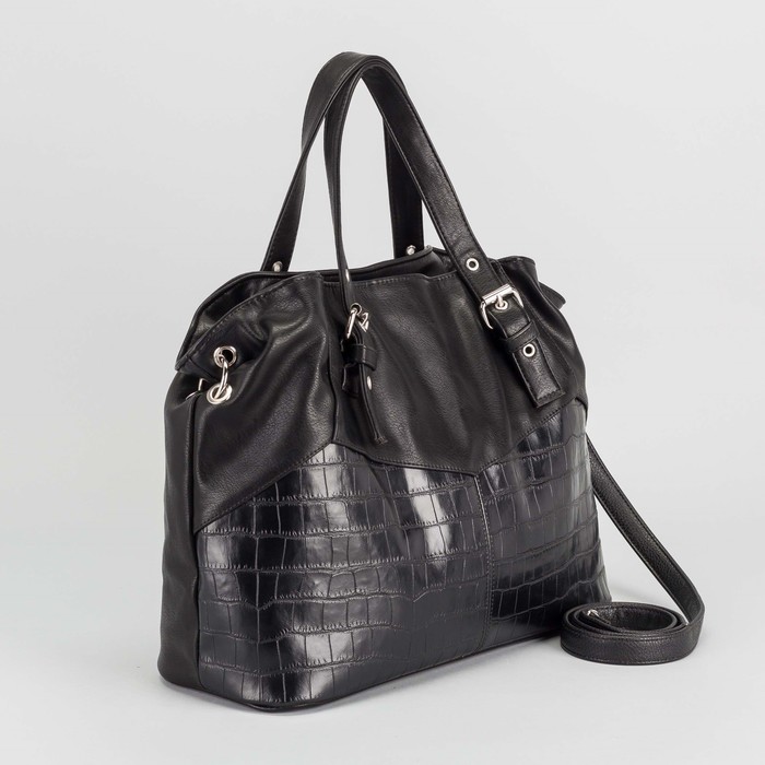 Сумка женская, отдел на молнии, наружный карман, длинный ремень, цвет чёрный