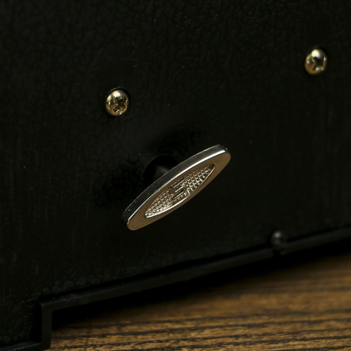 Шкатулка музыкальная "Сервант" механическая