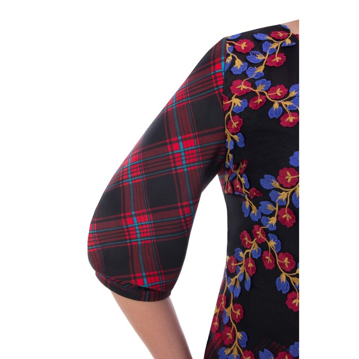 Платье женское, размер 54, цвет красный П4-3371/28