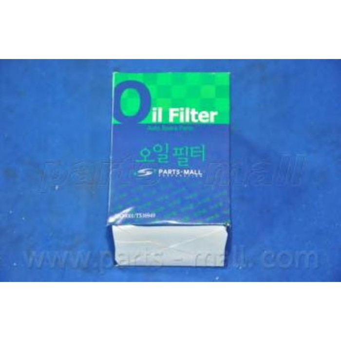 Фильтр масляный PARTS-MALL PBW124