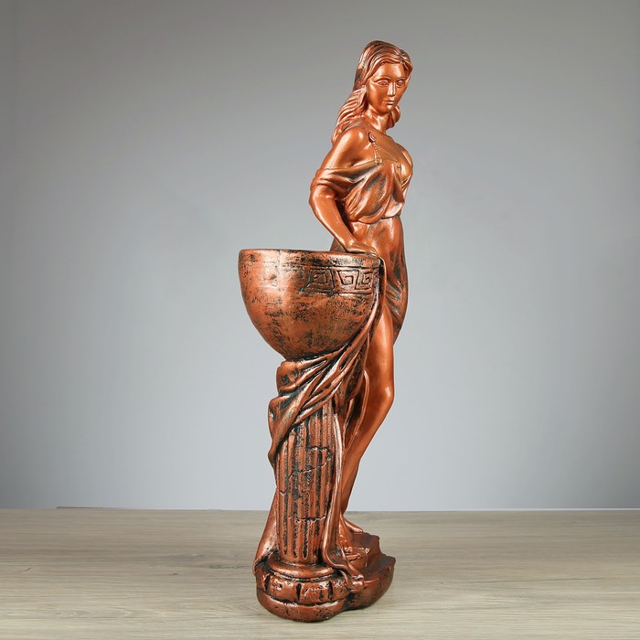 Фигурное кашпо "Девушка Дана" медь 81см