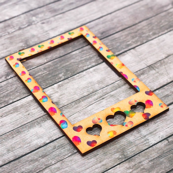 Рамка-магнит "Сердечки разноцветные"