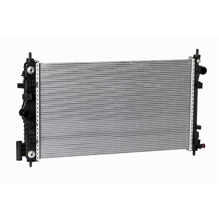 Радиатор охлаждения двигателя Luzar LRc05122