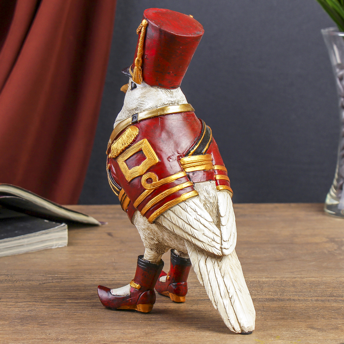 Сувенир полистоун "Воробей гусар" 22х8,5х14,5 см