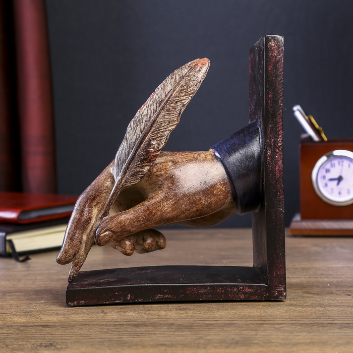 Подставка-держатель для книг интерьерная "Рука с ручкой-пером" 18х8х15,3 см