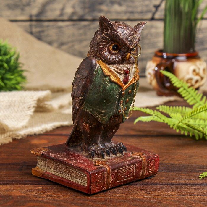 Сувенир полистоун "Английский шарж Филин учёный" 15х8,5х9 см