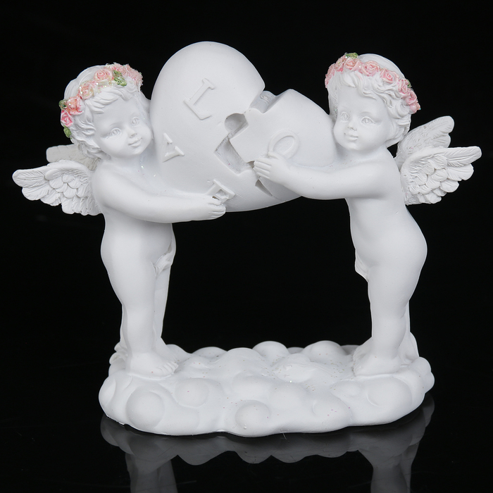 Сувенир полистоун "Ангелочки в розовых веночках с сердцем-замочком" 10х11х5 см