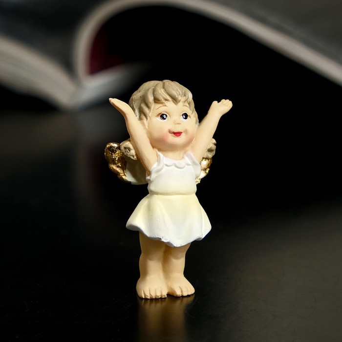Сувенир полистоун "Ангел-малышка с хвостиками в кремовом платье" МИКС 5х3х2 см