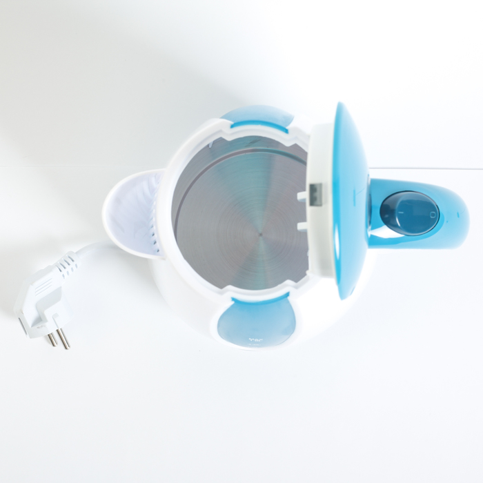 Чайник дисковый электрический Sakura SA-2311BL, 1,8 л, 1800 Вт., бело-голубой