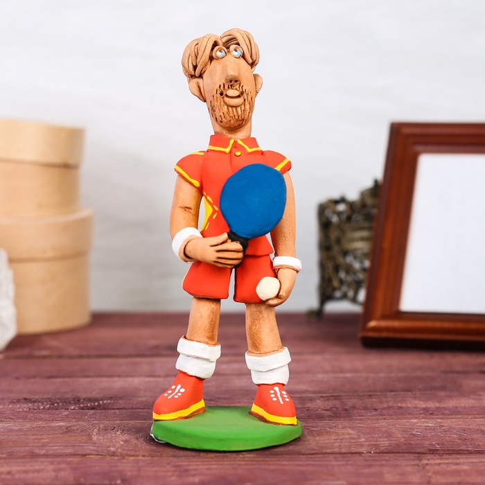 Статуэтка "Теннисист с ракеткой (настольный теннис)", микс