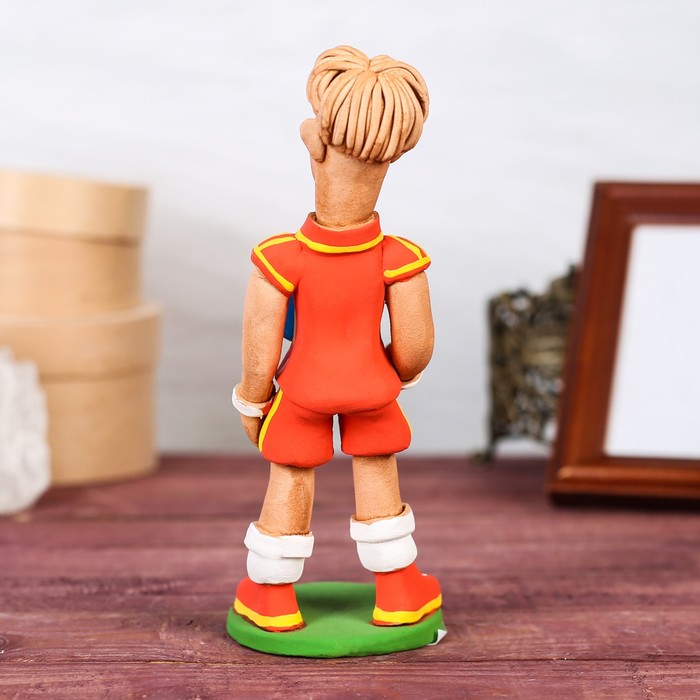 Статуэтка "Теннисист с ракеткой (настольный теннис)", микс