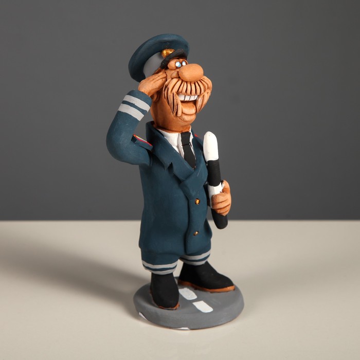 Статуэтка "Инспектор ГИБДД"