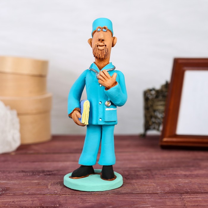 Статуэтка "Доктор со стетоскопом", мужчина, микс