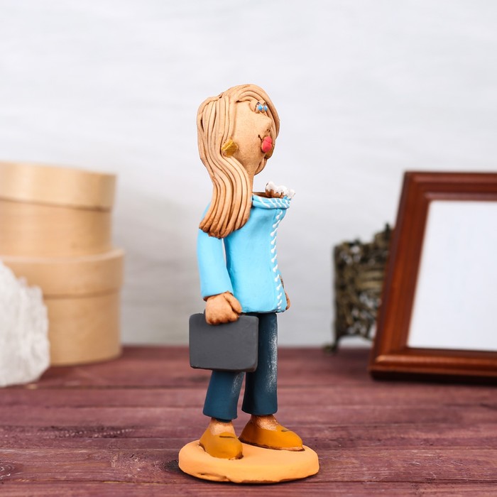Статуэтка "Менеджер" женщина, микс