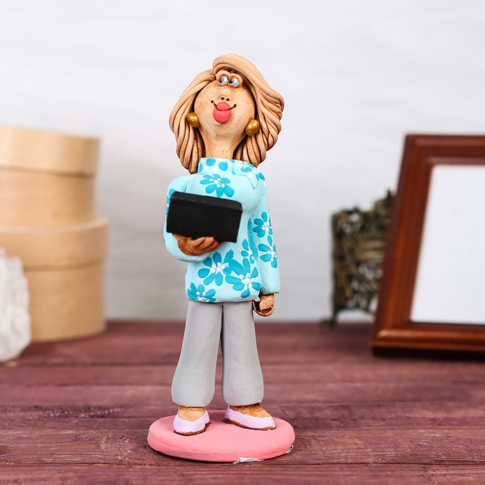 Статуэтка "Бухгалтер с калькулятором", микс