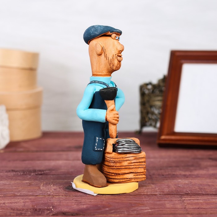 Статуэтка "Сантехник", микс