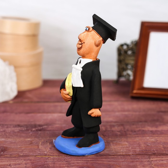 Статуэтка "Судья в мантии" мужчина, микс