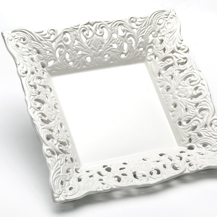 Блюдо ажурное квадратное