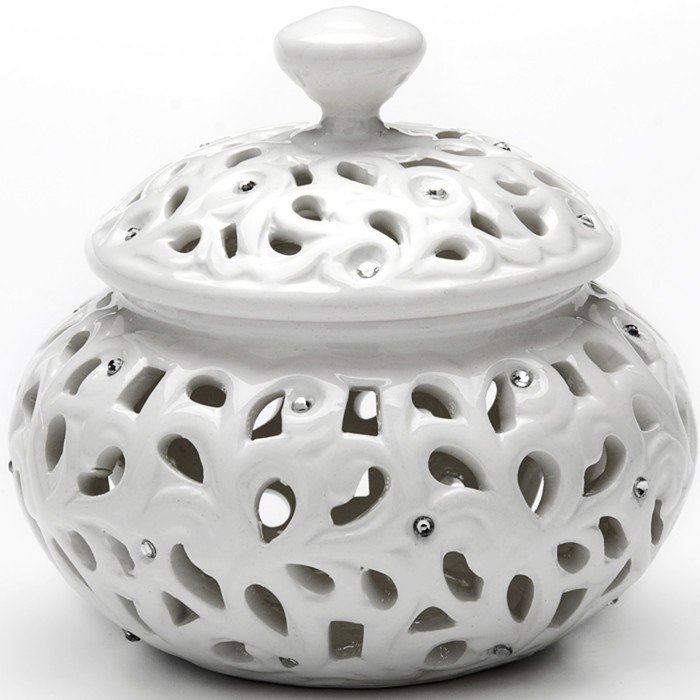 Ваза с крышкой ажурная