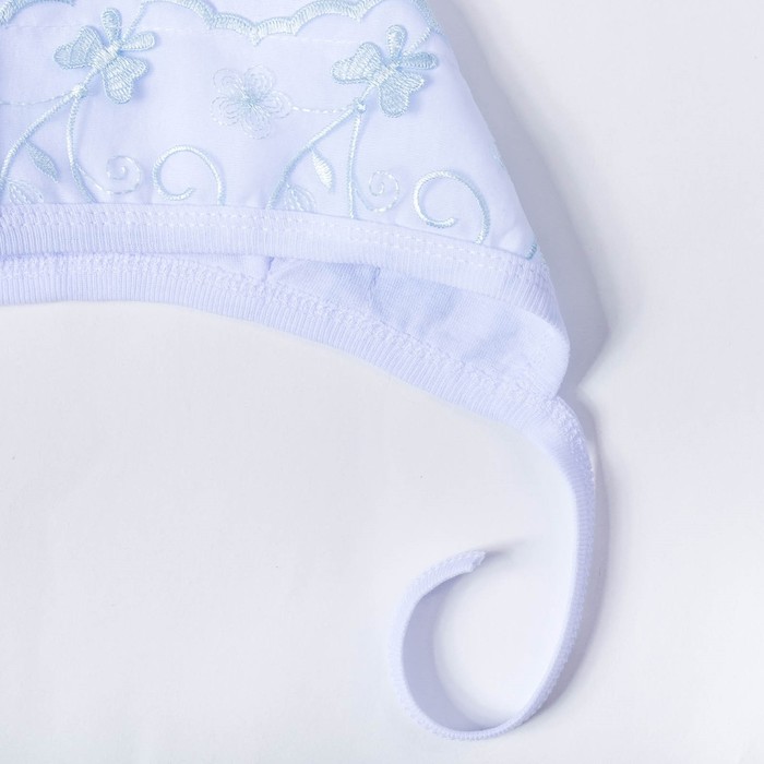 Комплект из нарядной пелёнки-кокона и чепчика, рост 50-56 см, цвет белый с голубым кружевом, кулирка, 160 г/м2