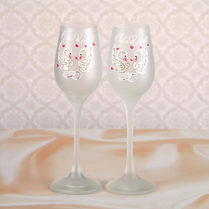 Набор свадебных бокалов 2 шт «Совет да любовь» с росписью, цвет белый на длинной ножке