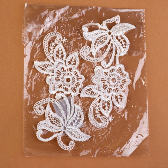 Аппликации пришивные, лейсы, 17,5*7см, пара, цвет белый