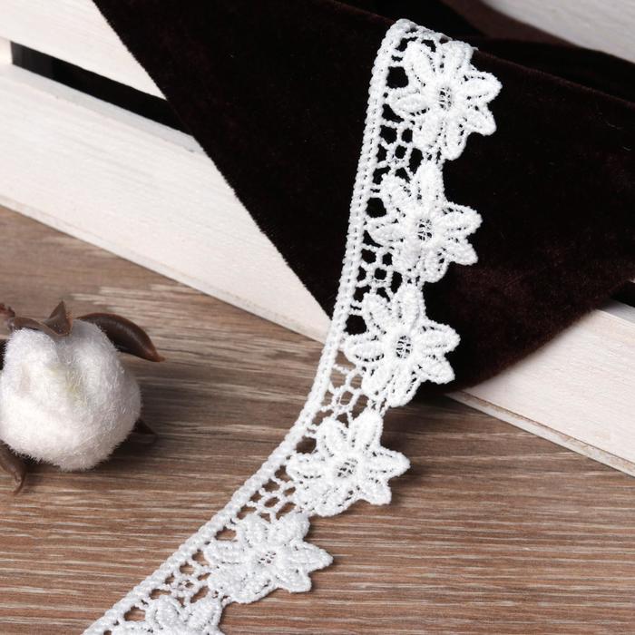 Кружево "Лейс", ширина 30мм, 9±1 м, цвет белый