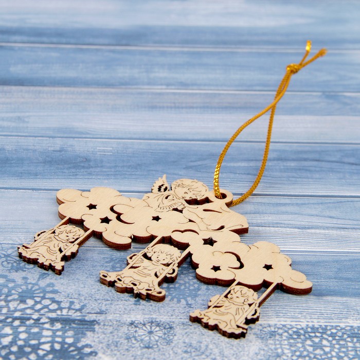 Подвеска на ёлку «4 ангелочка», 9,7×7,2 см