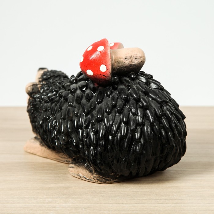 Садовая фигура "Ёж с мухоморами"