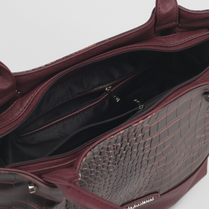 Сумка женская на молнии, 2 отдела, наружный карман, крокодил, цвет коричневый