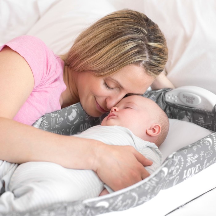 Складная кроватка Baby Delight ХL серая с надписями