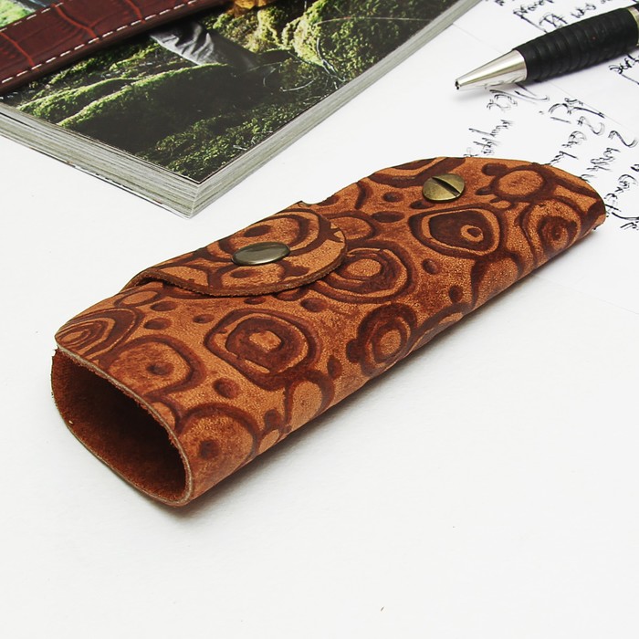 Ключница сувенирная, кольцо внутри, цвет коричневый