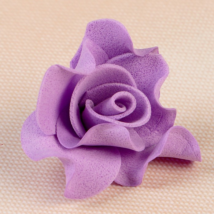 Цветок свадебный из фоамирана ручная работа D-3,5 см 10 шт ажурный край, цвет сиреневый