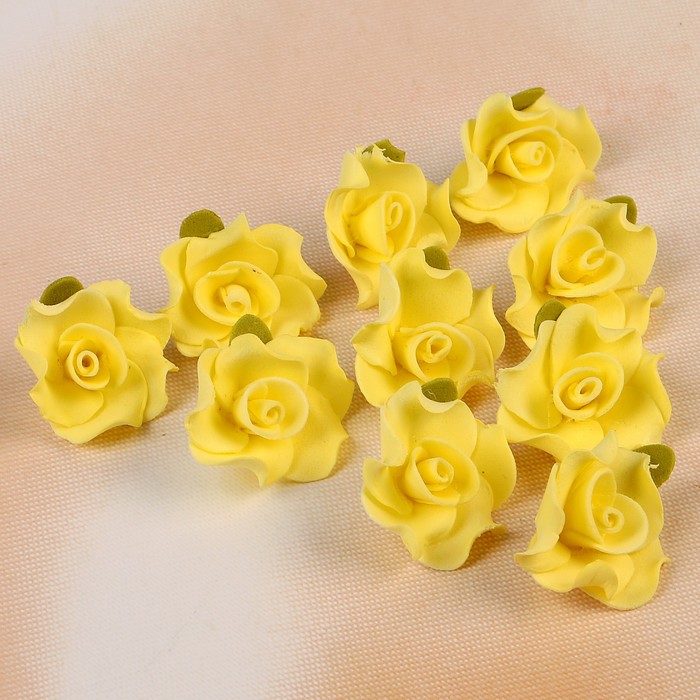 Цветок свадебный из фоамирана ручная работа D-3,5 см 10 шт ажурный край, цвет желтый