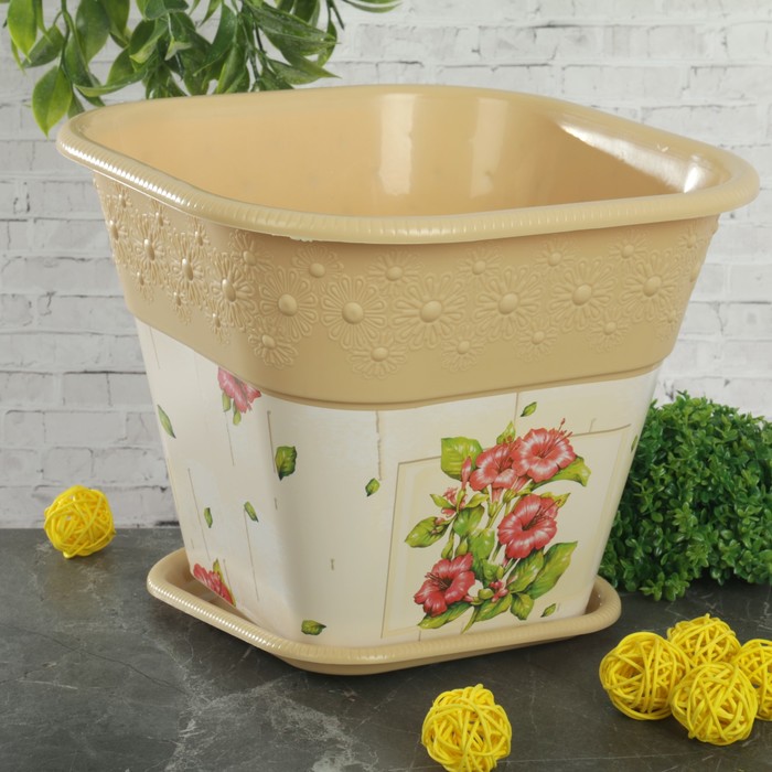 Кашпо с поддоном, квадратное 4,5 л "Веста"