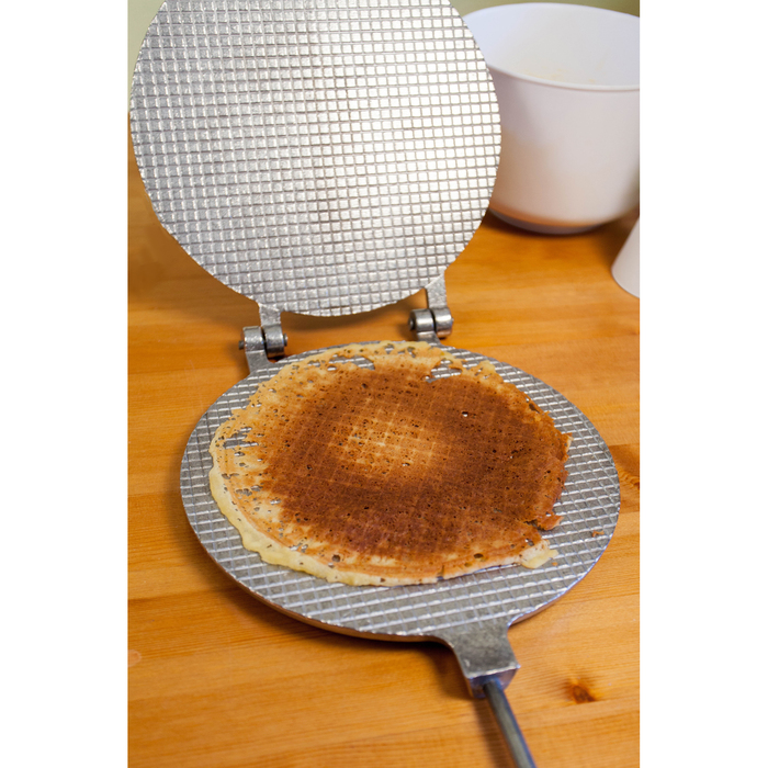 Форма для выпечки вафель "Круглая", с деревянными ручками