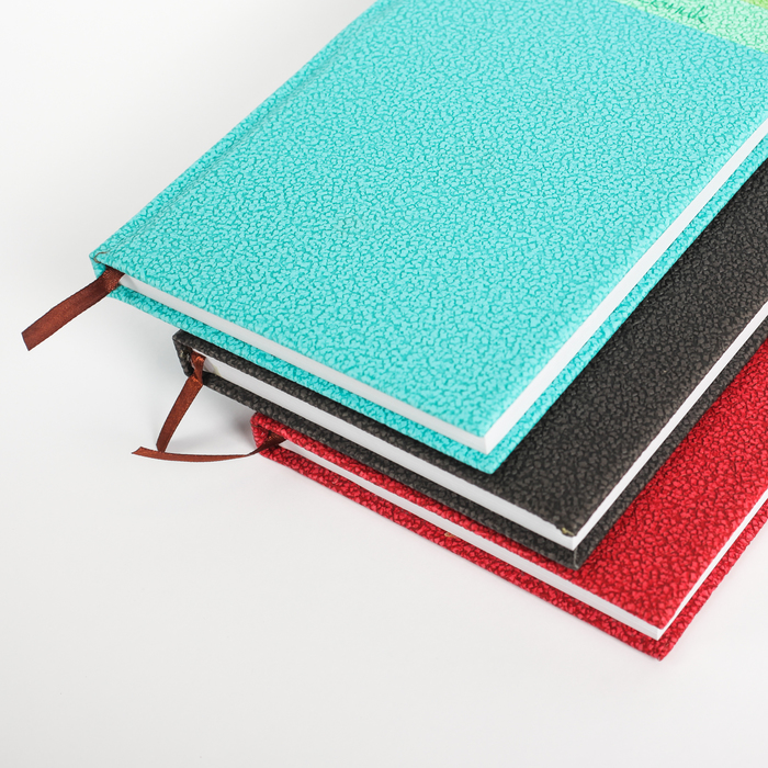 Ежедневник недат А5 120л кл,карта на форзаце,ляссе,обл пвх Текстура МИКС