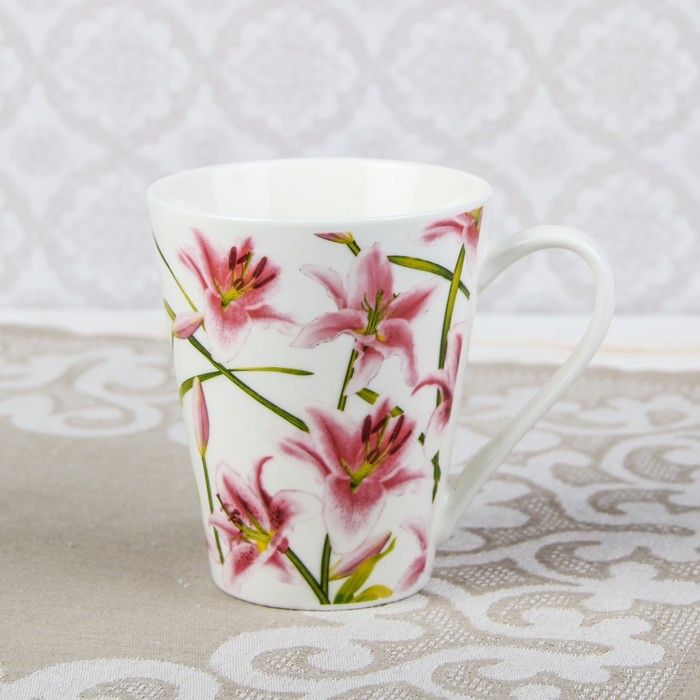 Кружка 320 мл "Лилия", рисунок МИКС