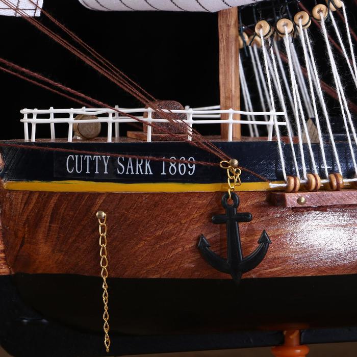 Корабль сувенирный большой «Дейчланд», борта тёмное дерево, паруса белые, 60×12×51 см