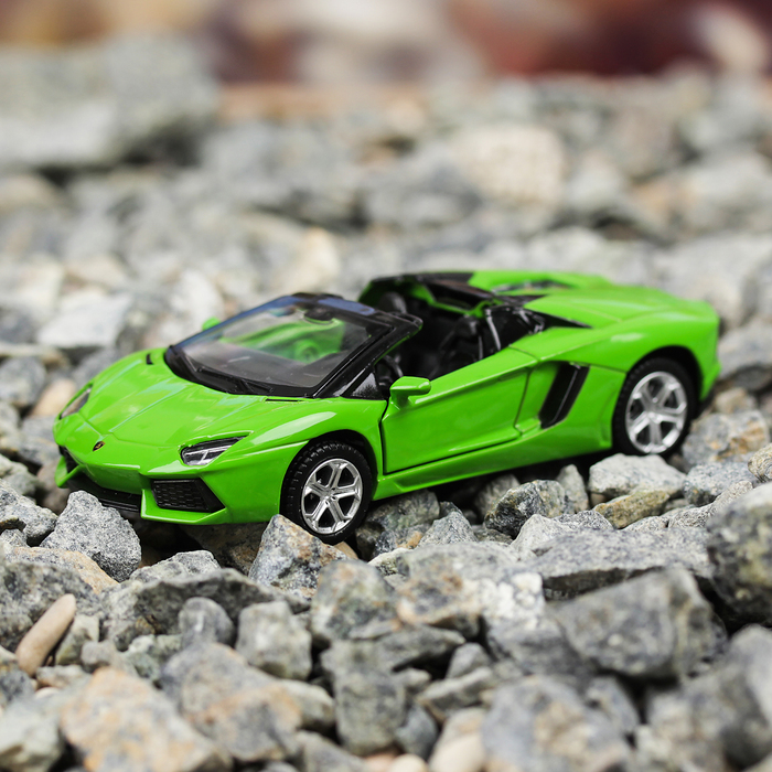 Машина металлическая Lamborghini Aventador, масштаб 1:43, открываются двери, инерция, зеленая