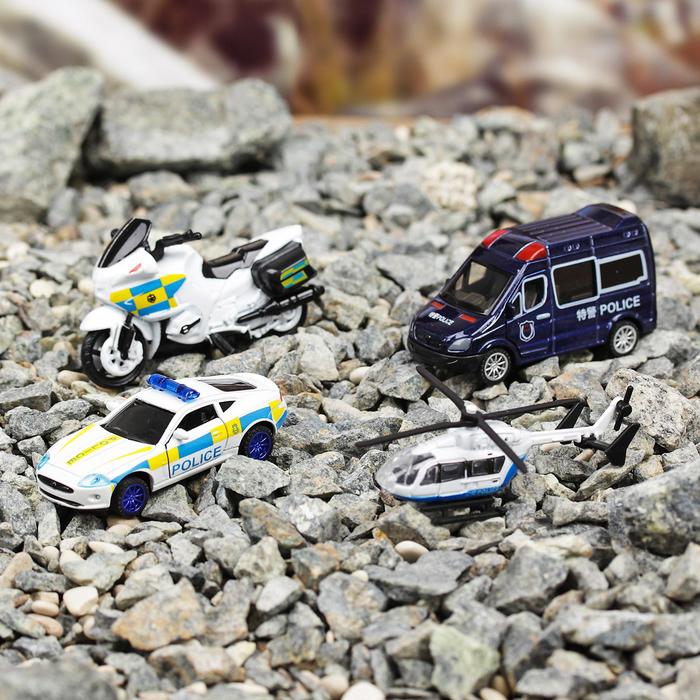 Набор из 4 металлических машин, масштаб 1:55, инерция, открываются двери, МИКС