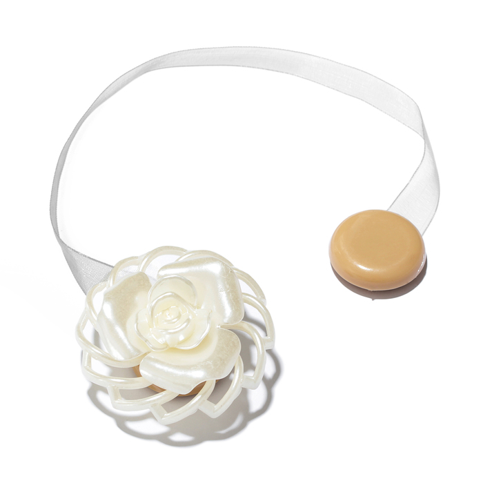 Подхват для штор на ленте "Цветок", d5см, цвет белый