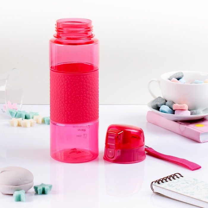 Бутылка для воды 700 мл, резиновая вставка пузыри, поильник, на браслете, микс, м