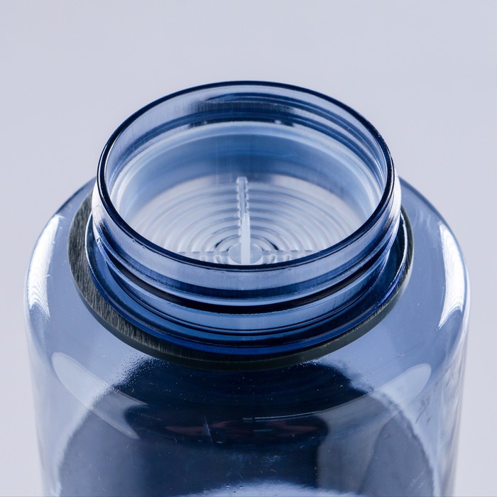 Бутылка для воды 1500 мл, с резиновой вставкой ромбик, на браслете, микс, 9х29 см