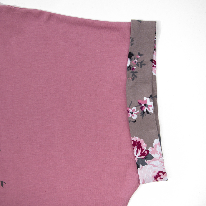 Пижама женская (футболка, бриджи) М117 цвет розовый, р-р 48