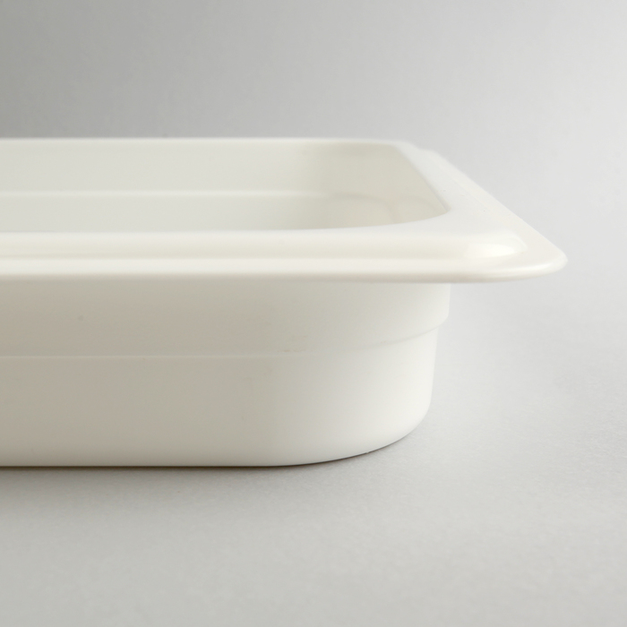 Гастроемкость GN 1/2 32,5x26,5 см, высота 4 см, цвет белый