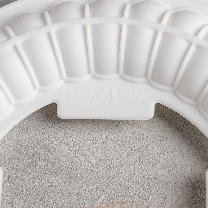 Форма для выпечки и муссовых десертов 23,5х3,5 см "Начинка. Рулет", цвет белый