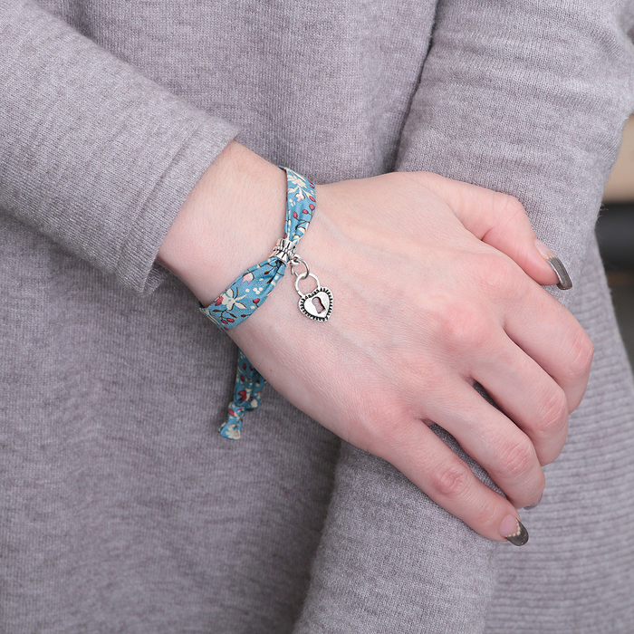 Браслет ассорти "Любовь" замок, цвет синий в чернёном серебре