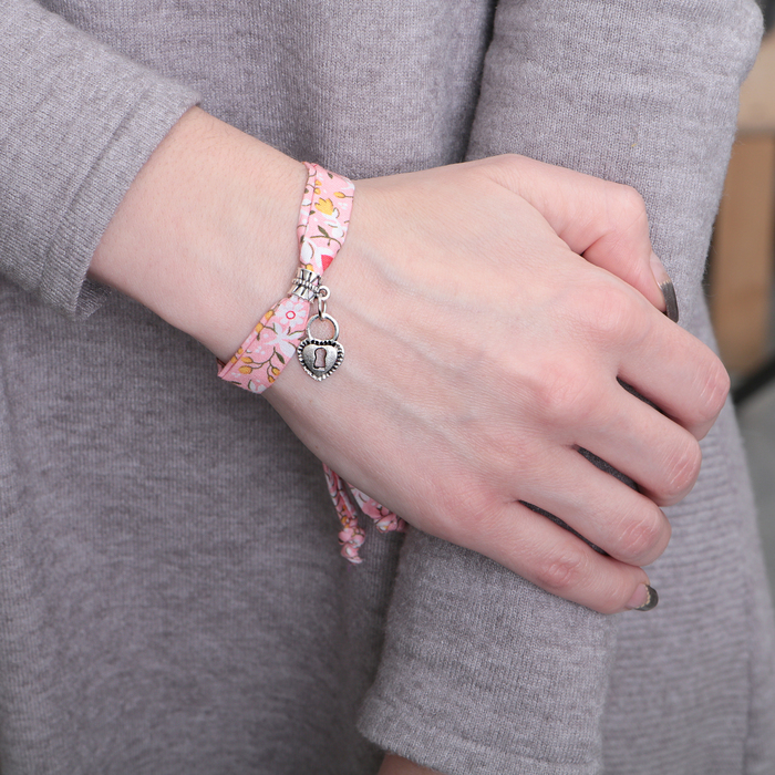 Браслет ассорти "Любовь" замок, цвет розовый в чернёном серебре